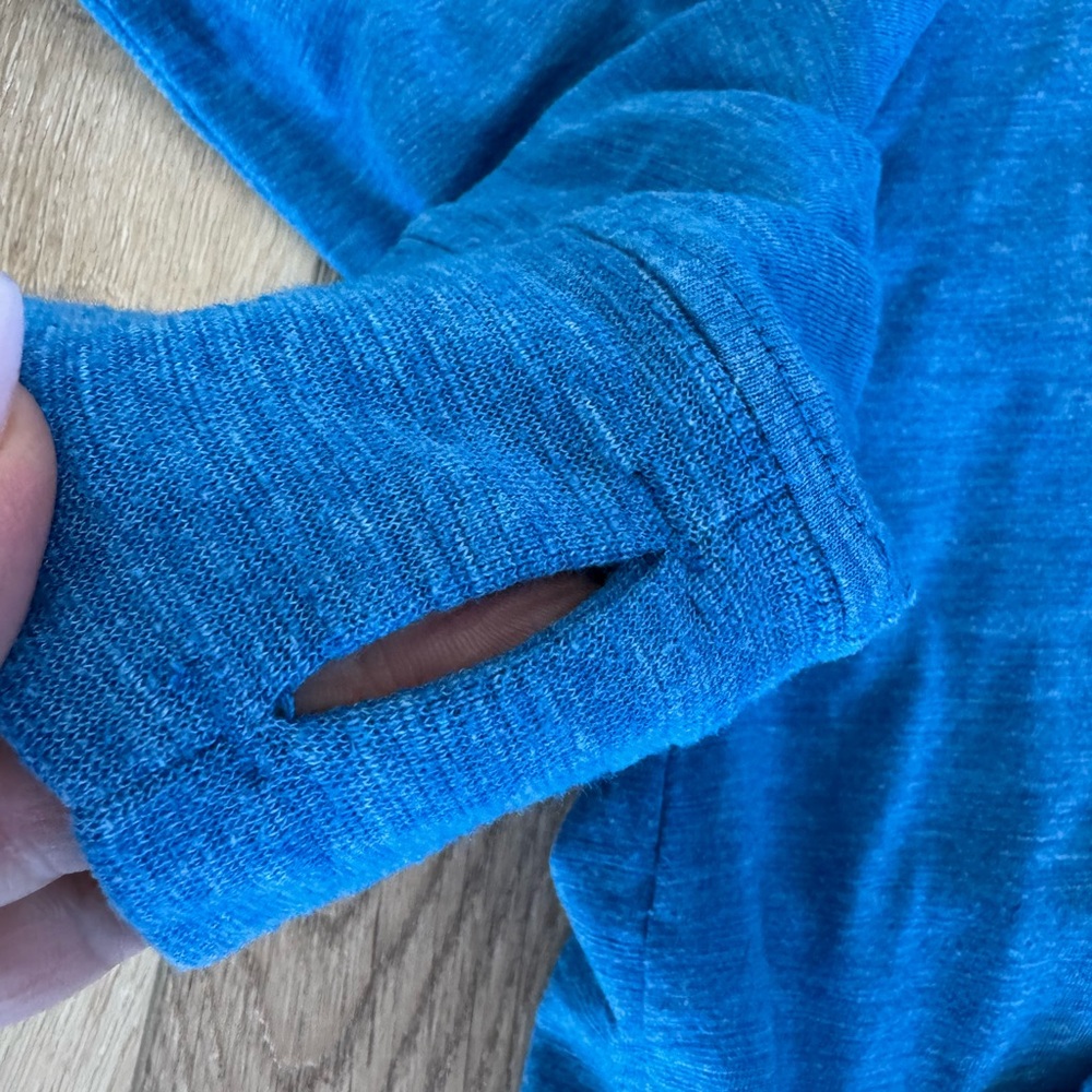 Women’s Large Blue Zip Up Lightweight Ragnar Race Hoodie - Picture 3 of 5